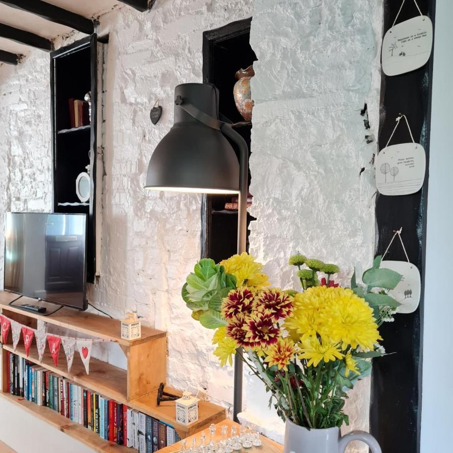 Old Road Cottage Pet Friendly Outdoors Beaches Neath Zewnętrze zdjęcie